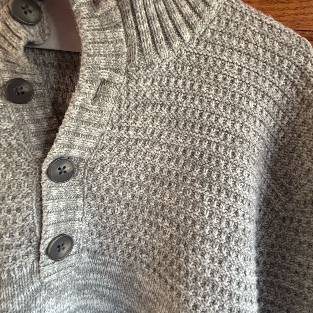 Men's Gray Button-Up Sweater - Picture 3 of 8